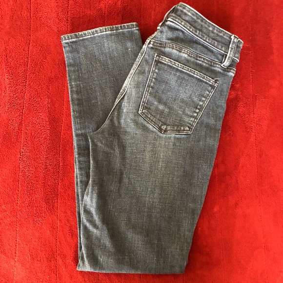 ✨ Talbots Straight-Leg “Flawless” Jeans – Size 4 – 5-Pocket Design ✨ - Picture 3 of 8